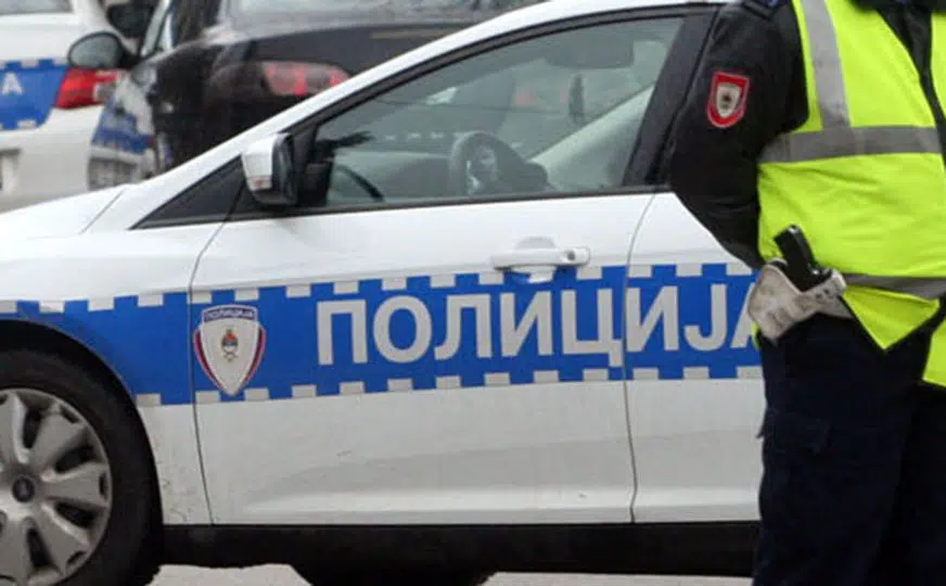 FIZIČKI OBRAČUN NAVIJAČA CRVENE ZVEZDE I PARTIZANA U TREBINJU, DOŠLO I DO PUCNJAVE