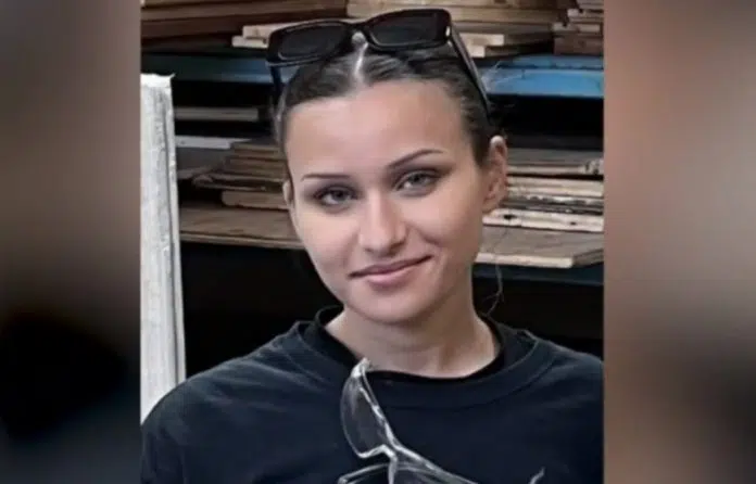 Misteriozni Nestanak Djevojke U Doboju Iskocila Kroz Prozor Bosa Mjesec