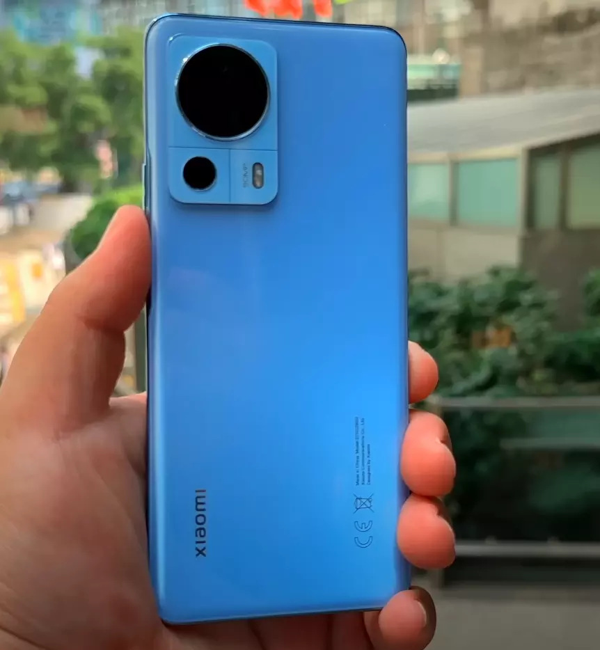 Xiaomi 13 Lite recenzija: Elegantan pametni telefon srednje klase cijena xiaomi 13 lite