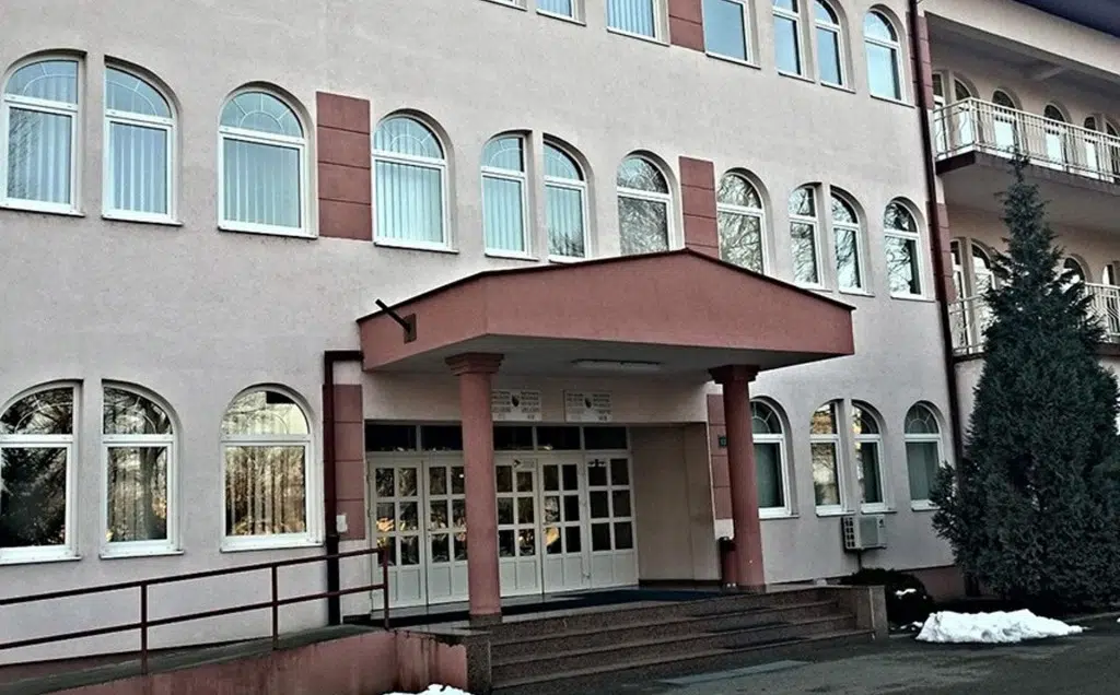 BRČAKU PRIJETI DO 10 GODINA ZATVORA: PRIJATELJA KOJI SE PREDOZIRAO OSTAVIO DA UMRE