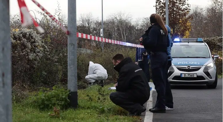 JOŠ JEDNA PORODIČNA TRAGEDIJA: MLADA MAJKA UBILA DJECU, PA SEBE