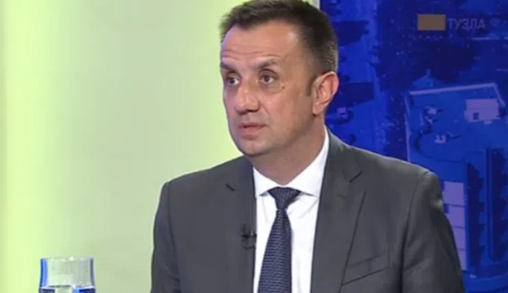 Lakić o rudnicima: Tražiti sistemska rješenja, neka su bitna