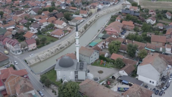 Petorica Bivsih Policajaca Rs A Kaznjena Sa 12 Godina Zatvora Tuzilastvo
