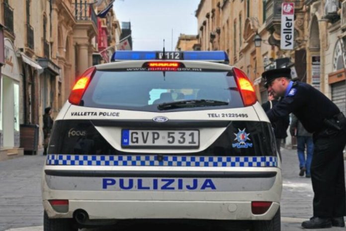 Pljackas Iz Srbije Ostao Bez 25 Centimetra Nosa Upao Sa