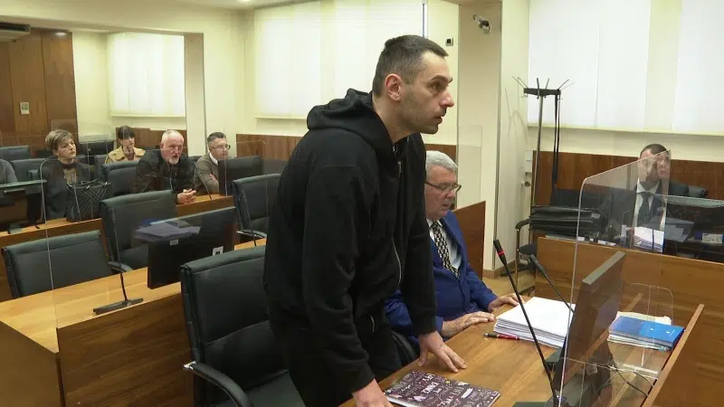 PREDATO UKUPNO 129 DOKAZA NA SUĐENJU DALIBORU MANDIĆU ZA SVIREPO UBISTVO MLADIĆA U BANJOJ LUCI