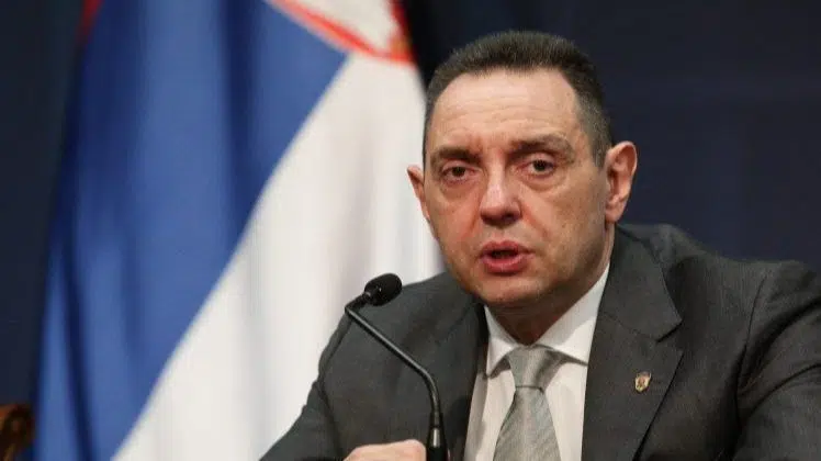 PRIČA KOJA JE UZDRMALA SRBIJU: KAKO JE ALEKSANDAR VULIN POMAGAO ZATVARANJE KRITIČARA KREMLJA
