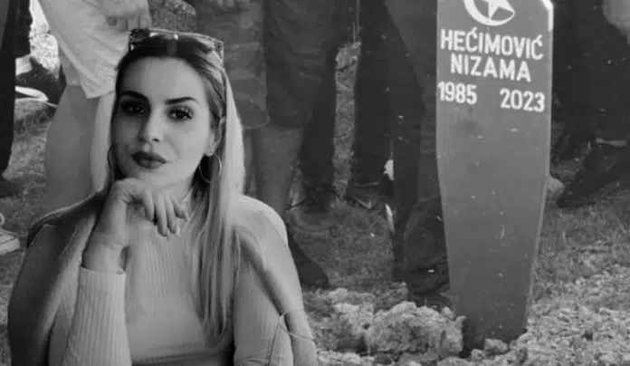Uzasni Detaljizvao Je Njenu Bolesnu Majku Da Slusa Kcer Kako