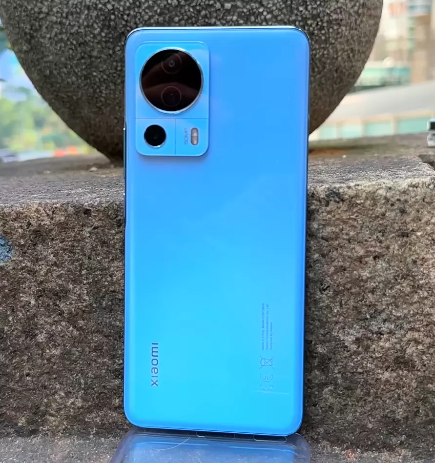 Xiaomi 13 Lite recenzija: Elegantan pametni telefon srednje klase xiaomi 13 lite recenzija