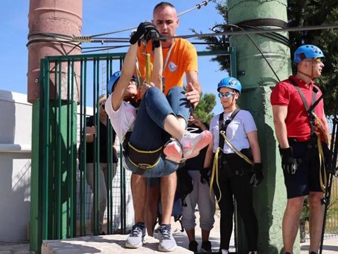 Adrenalinske aktivnosti privukle veliki broj turista u Mostaru 1695544011 Adrenalinske Aktivnosti Privukle Veliki Broj Turista U Mostaru