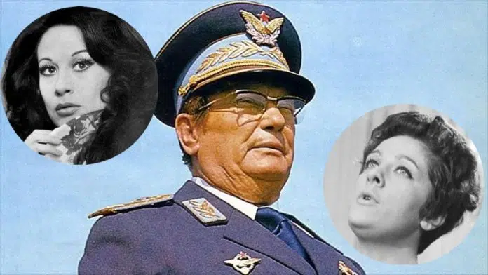 Ove Atraktivne Zene Su Pjevale Titu Bas Ona Je Bila