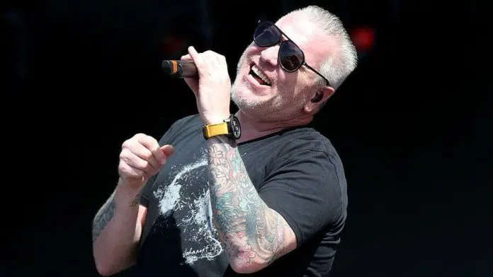 Preminuo Je Steve Harwell Frontmen Grupe Smash Mouth