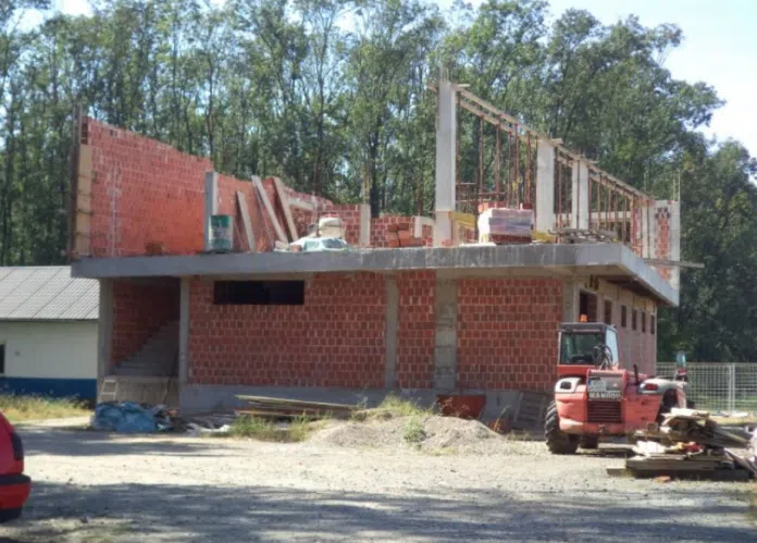 Unaprijed Platili Radove Izvodac Radova Nestao