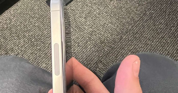 1696162168 Iphone 15 Pro Ima Problem S Napuhavanjem Baterije