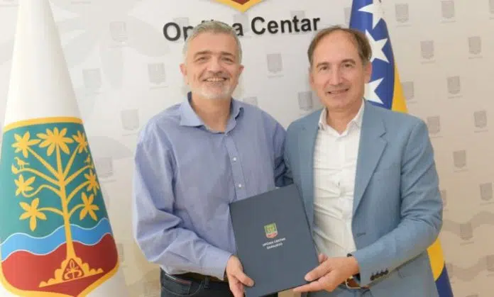 Deinstitucionalizacija Osoba S Invaliditetom Na Podrucju Centra