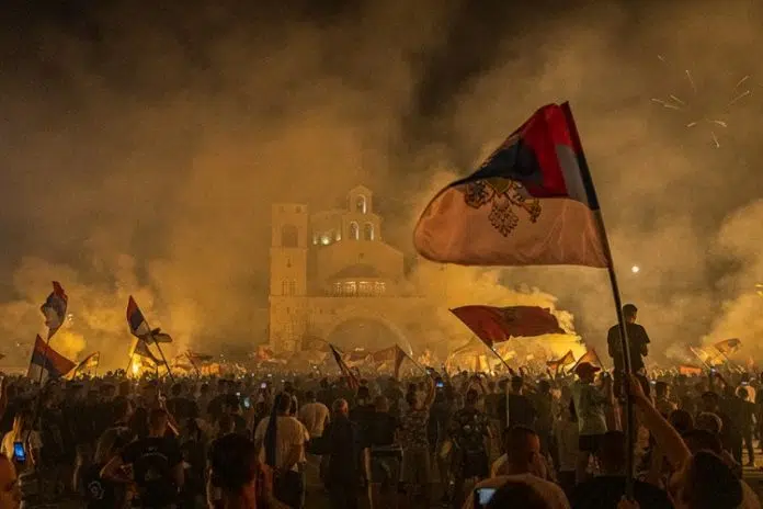 Oruzje U Hramovima Srpske Pravoslavne Crkve U Crnoj Gori