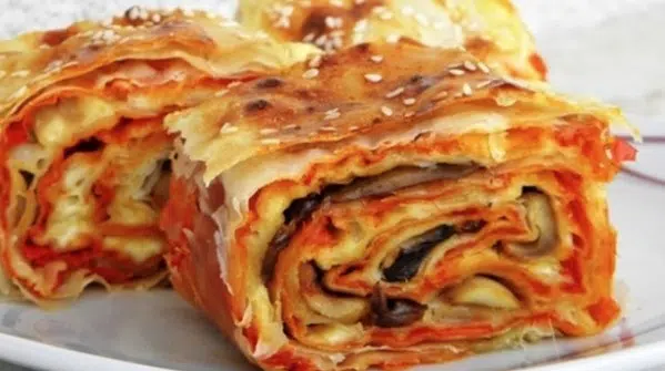 Ovo Jednostavno Morate Probati Pita Sa Ajvarom Sirom I Sampinjonima