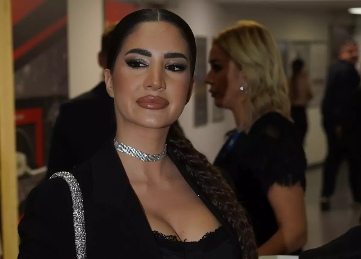 Anđela Đuričić nikad nije bila ljepša: Ovaj voditeljicin stajling oduševio je sve dame