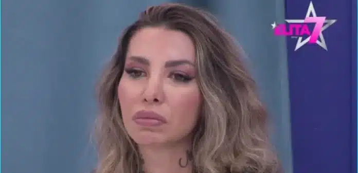 Aneli Slomljena Od Tuge Shvatila Da Je Janjusu Bila Samo.webp
