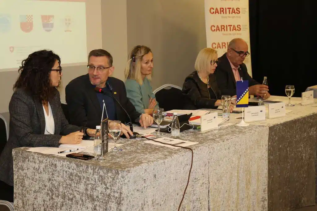 Caritas Švicarske i sedam hercegovačkih gradova potpisali ugovore za razvoj ruralnih područja