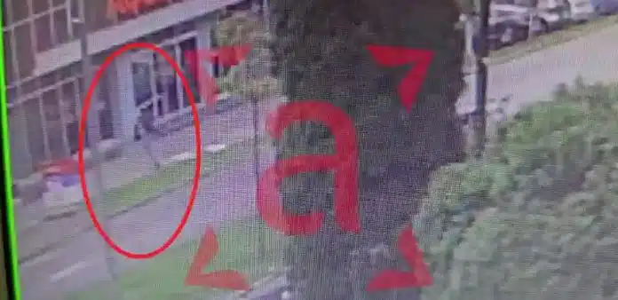 Gdje Je Pobjegao Pedofil Iz Kaknja Kamere Snimile A Policija