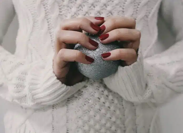 Kako Da Lak Na Noktima Traje Sto Duze Isprobajte Ova