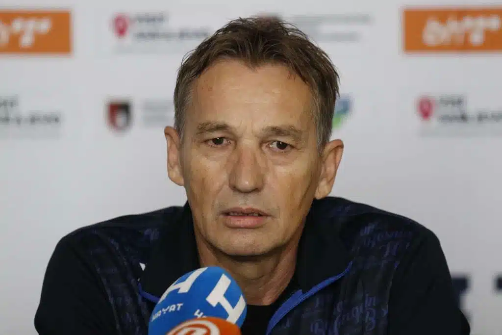 SMAJLAGIĆ OBJAVIO ŠIRI SPISAK RUKOMETAŠA BIH ZA EURO 2024