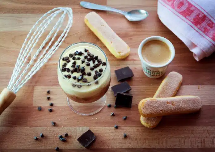 1701793626 Kremasta Italijanska Poslastica Recept Za Tiramisu U Casi