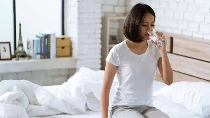 Je Li Stetno Piti Vodu Koja Je Stajala U Casi