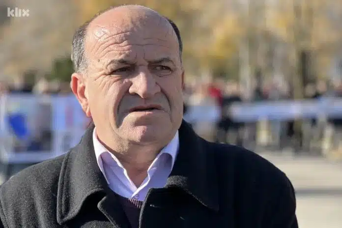 Nakon Samoubistva Porodica Vijecnika Iz Tuzle Tvrdi Damir Je Bio