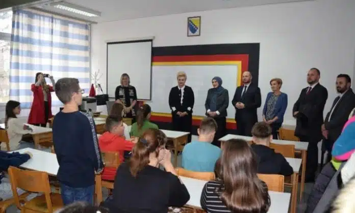 Obezbijedeni Bolji Uslovi Za Ucenike Os Mehmedalija Mak Dizdar