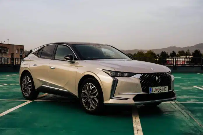 Test Ds4 12 Puretech Trocadero