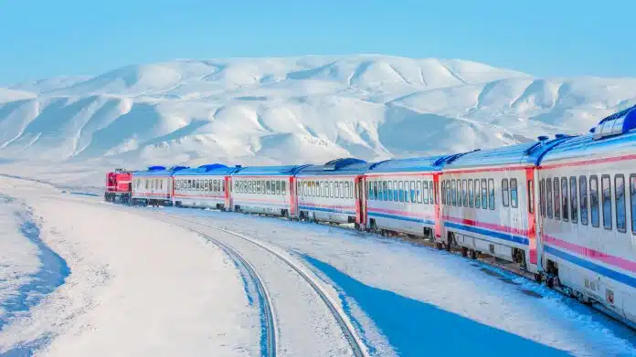 1704986507 Eastern Express Jedna Od Najpoznatijih Zeljeznickih Linija Na Svijetu