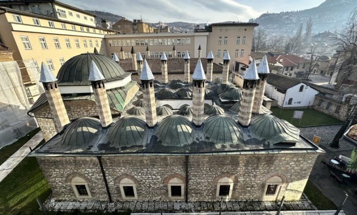 487 Godina Sarajevske Gazi Husrev Begove Medrese Ponosni Na Ucenike I