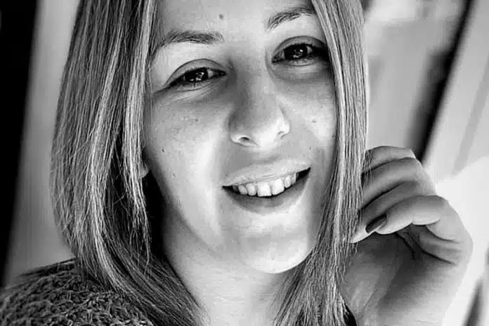 POTRESNA ISPOVIJEST MAJKE PREMINULE PORODILJE: LJEKARI SU MI UBILI DIJETE, Potresna Ispovijest Majke Preminule Porodilje Ljekari Su Mi Ubili Dijete
