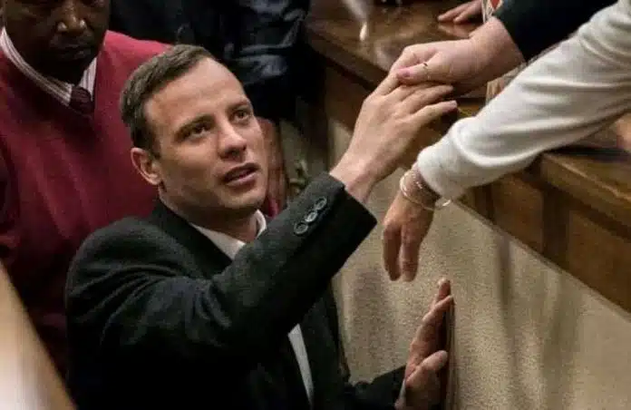Pistorius izašao iz zatvora 11 godina nakon ubojstva djevojke Pistorius Izasao Iz Zatvora 11 Godina Nakon Ubojstva Djevojke
