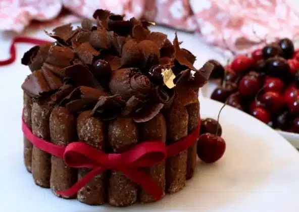 ŠVARCVALD MARKIZA TORTA Dvije omiljene poslastice, a priprema jednostavna Svarcvald Markiza Torta Dvije Omiljene Poslastice A Priprema Jednostavna