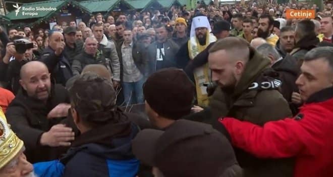 U Cetinju Se Na Badnjak Sukobili Pravoslavci Zakuhalo Se Mitropolit