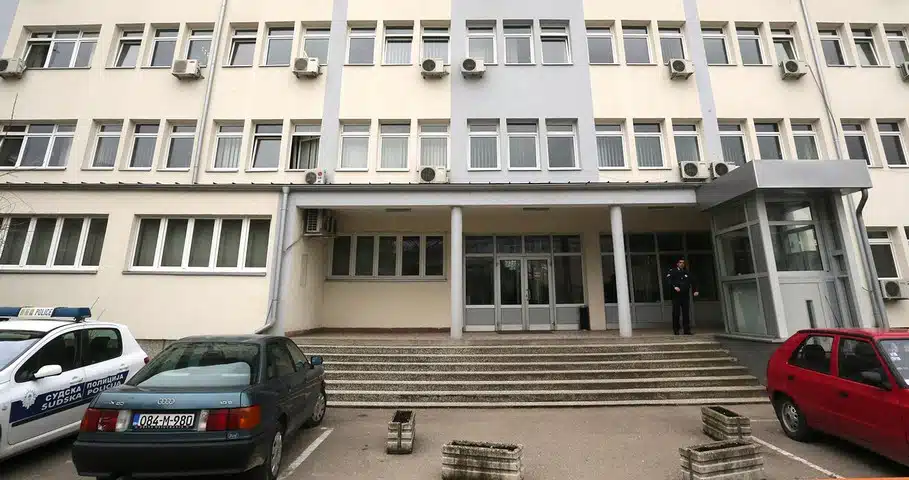 VOZIO 200 KM/H, POGINULA DVA SAPUTNIKA: POTVRĐENA OPTUŽNICA PROTIV BAHATOG VOZAČA