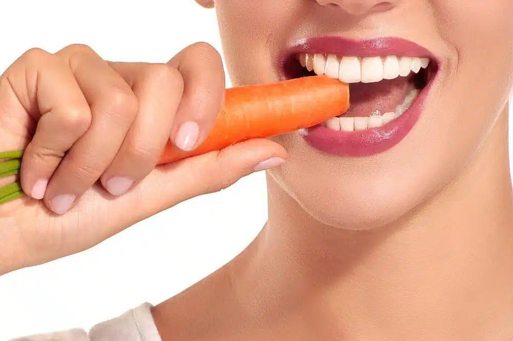 PUNA VITAMINA C: DESET RAZLOGA ZAŠTO TREBATE JESTI MRKVU SVAKI DAN