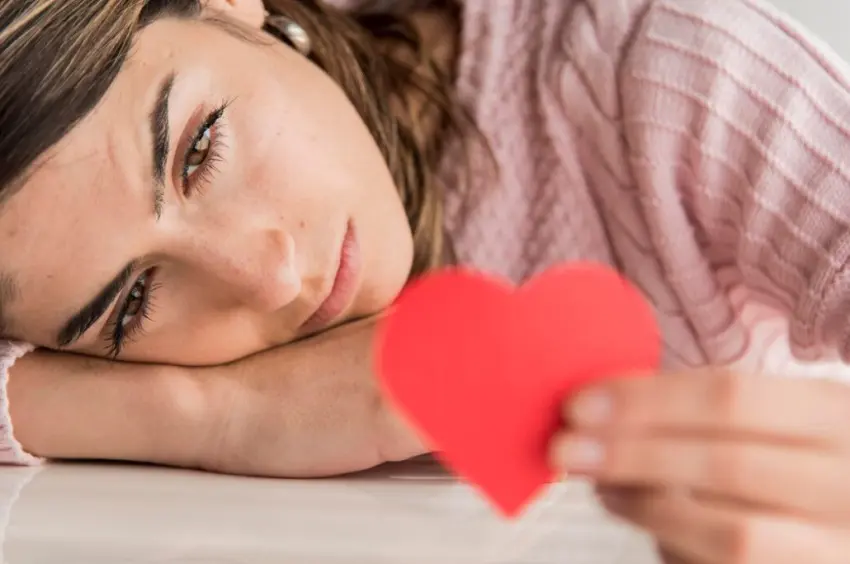 Zodijački znakovi ponavljaju pogreške s ljubavnim brodolom