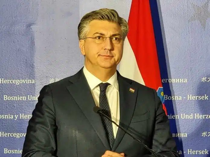 PLENKOVIĆEV HDZ GUBI VEĆINU, DESNICA I ZELENI BI MOGLI U 1712938948 Plenkovicev Hdz Gubi Vecinu Desnica I Zeleni Bi Mogli U