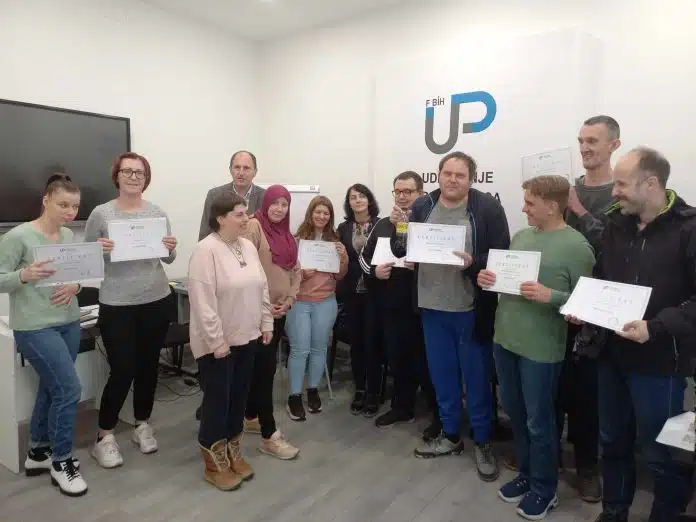 1713792279 Upfbih 40 Polaznika Uspjesno Zavrsavaju Obuku Za Zaposljavanje Osoba Sa