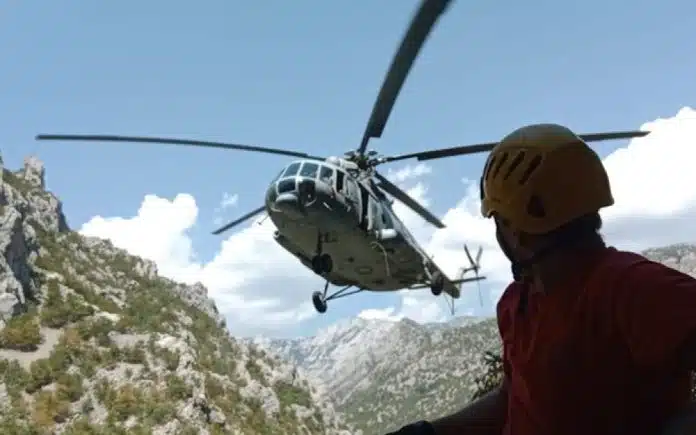 1713798720 Detalji Tragedije Kod Omisa Ukrajinka 26 Pala U 120 Metara