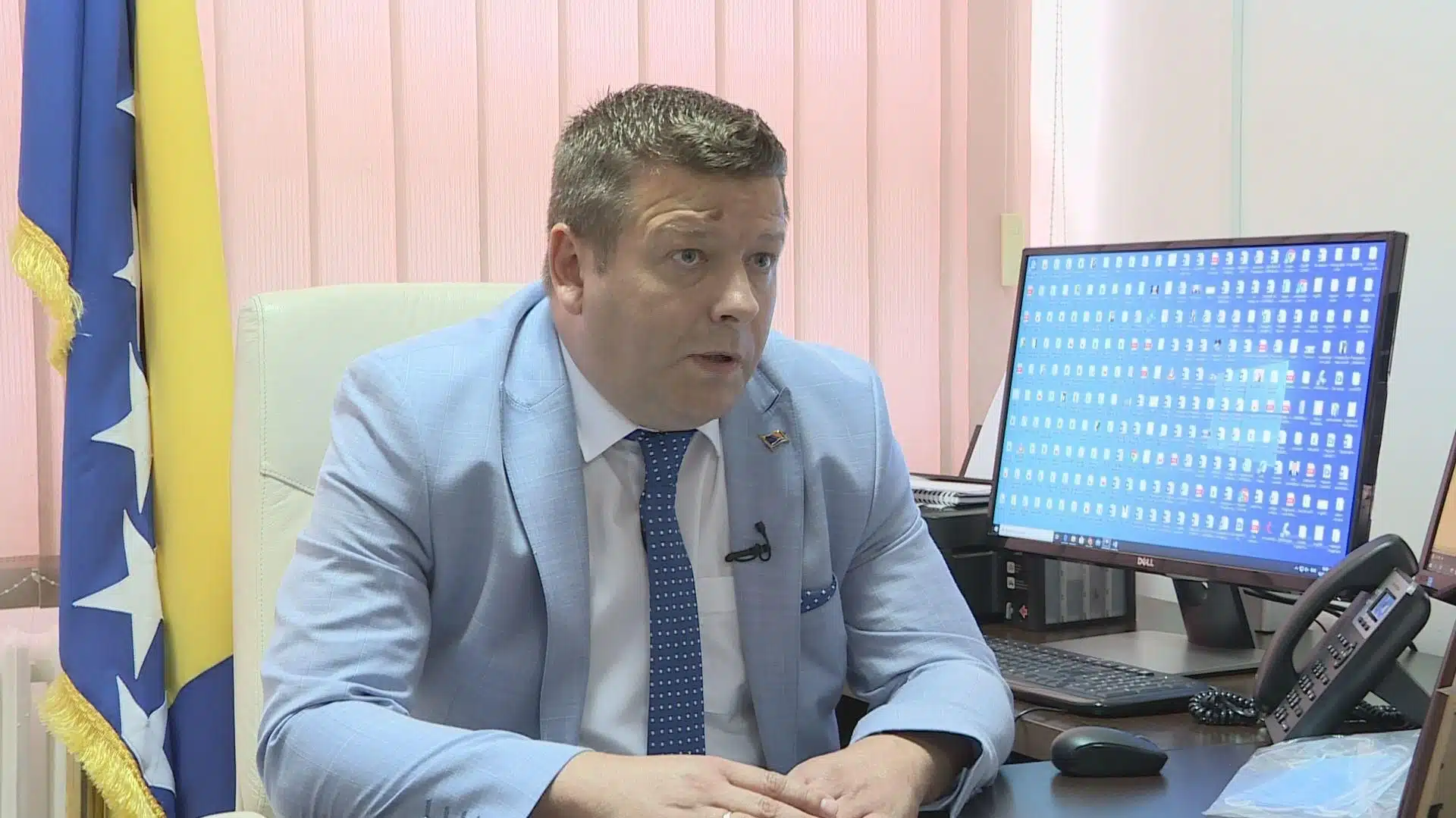 OTAC TINEJDŽERA KOJEG JE, GOTOVO NASMRT PRETUKAO ALEN PLEH: DJECU NAM JE UNAKAZIO