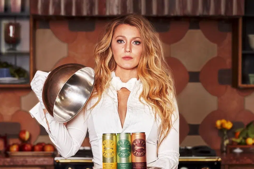 Četiri trudnoće nisu ostavile trag na njenom tijelu: Blake Lively se godinama hrani ovako, ne gladuje i izgleda fenomenalno