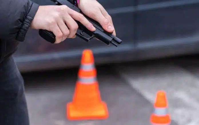 Ispalio 16 Metaka Nazvao Policiju I Porucio Ubio Sam Govedo