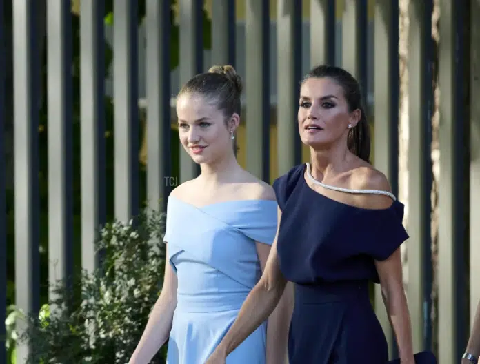 Kraljica Letizija I Princeza Leonor Odrzale Modnu Lekciju I Odusevile