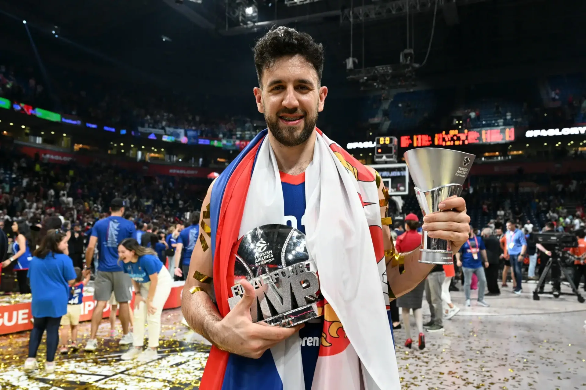 Micić Amerima govorio o uspjesima sunarodnjaka na SP-u, Euroligi i ciljevima u NBA-u: U mojoj zemlji košarka je sport broj 1 (VIDEO)