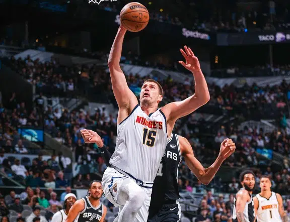Nba Jokicu Izmakla Pobjeda Denver Samo Teoretski Do Prvog Mjesta