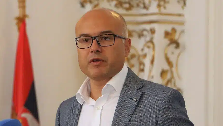 NOVA VLADA SRBIJE ĆE RAZMOTRITI INICIJATIVU O VRAĆANJU SMRTNE KAZNE